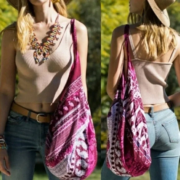 Good Vibrations Bohemian Inspired Hobo Bag NWT - Picture 3 of 8